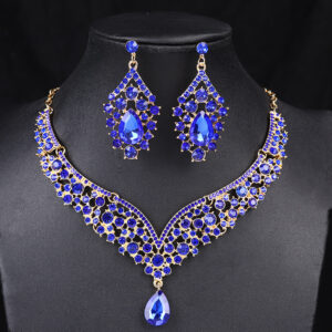 Ladies Necklace & Earrings